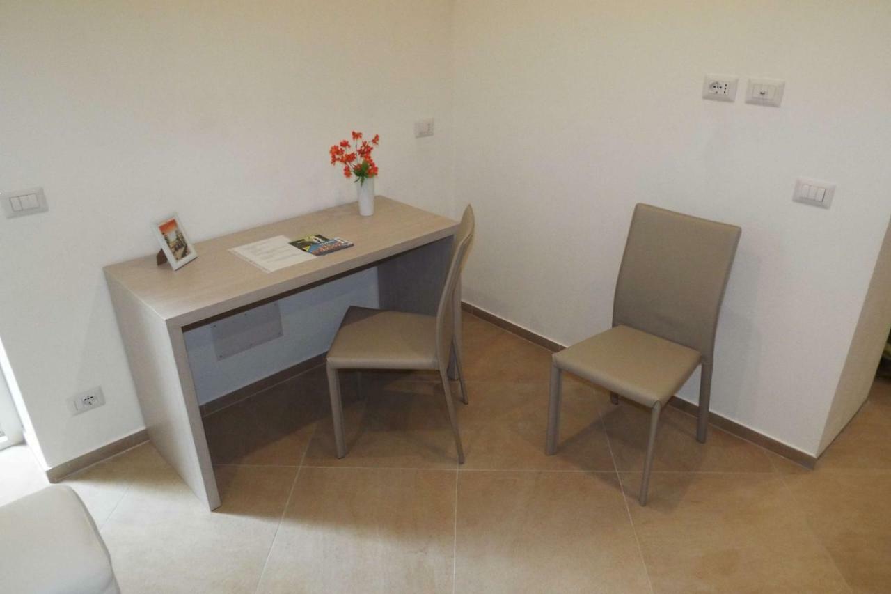 Cefalu Studio Room And Apartments 外观 照片