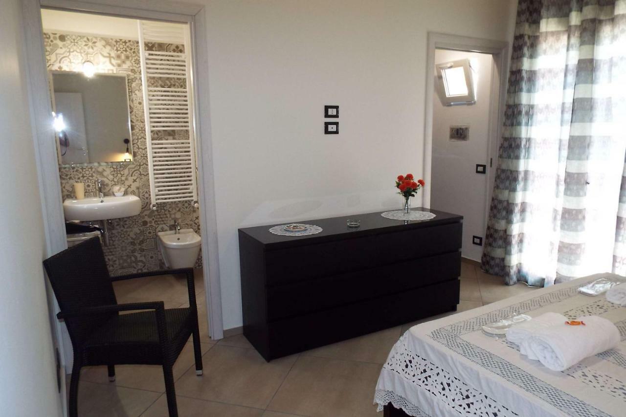Cefalu Studio Room And Apartments 外观 照片