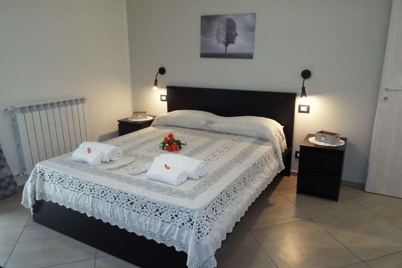Cefalu Studio Room And Apartments 外观 照片