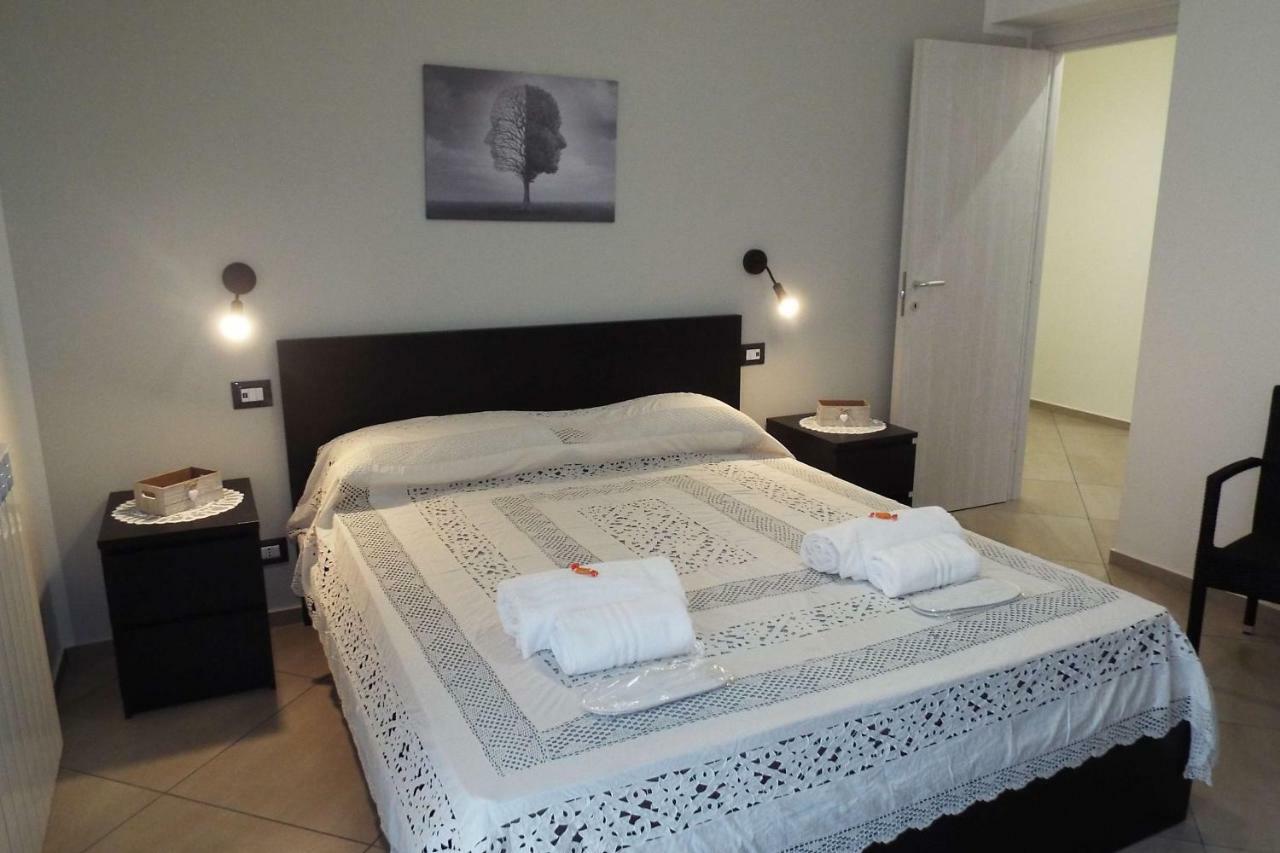 Cefalu Studio Room And Apartments 外观 照片
